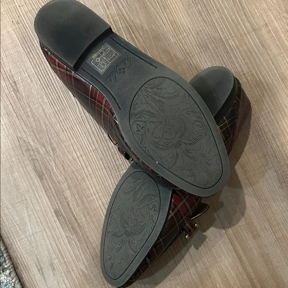 Patricia Nash Red Plaid Loafers - Picture 5 of 6